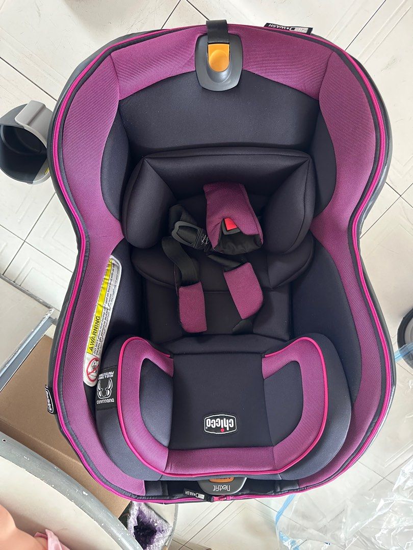 Chicco nextfit zip convertible car seat purple