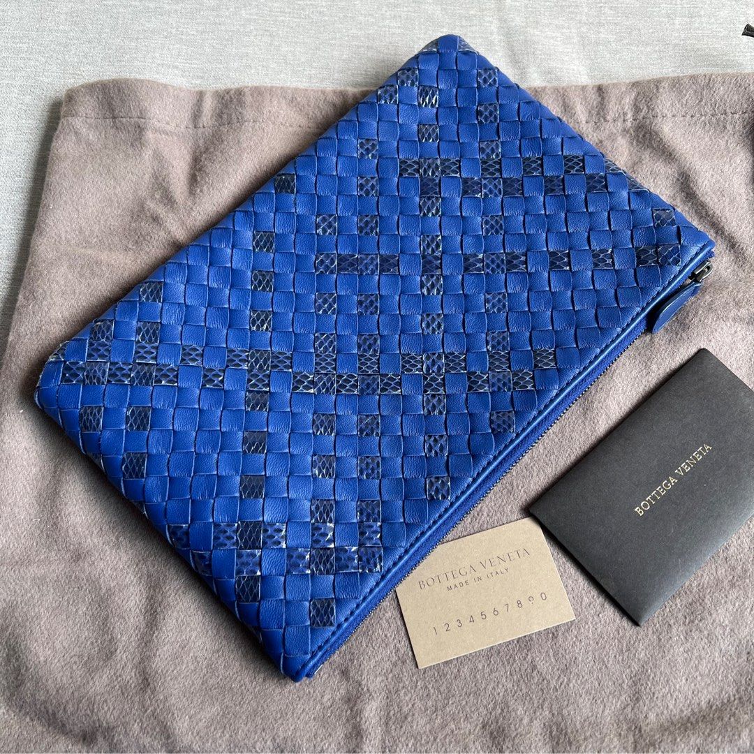 Clearance Bnwt BV BottegaVeneta Classic Nappa Ayers Unisex Clutch