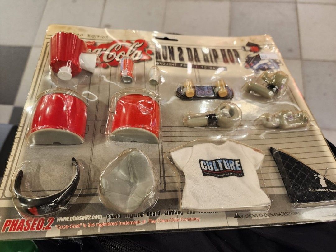 Coca Cola x Michael Lau (Run 2 Da Hip Hop) Figure Model Kit