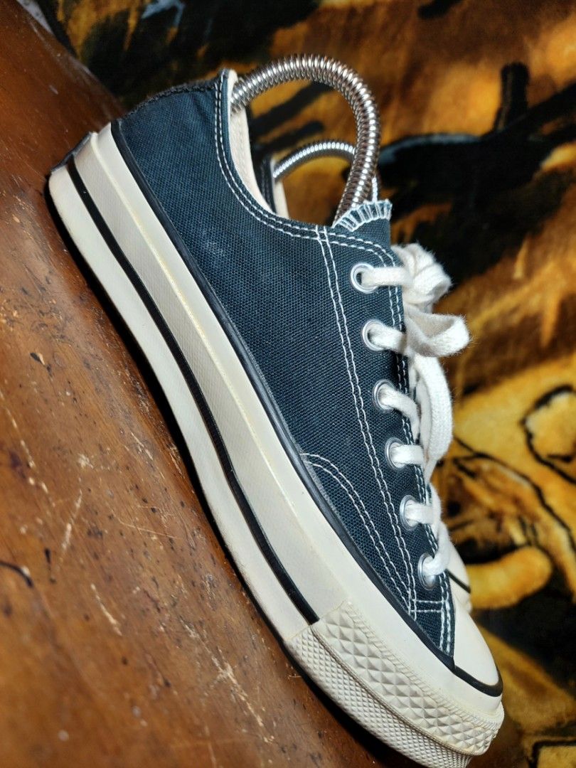CONVERSE CHUCK TAYLOR 70 S SIZE 4.5 MEN. WOMEN 6.5 WOMEN Women s