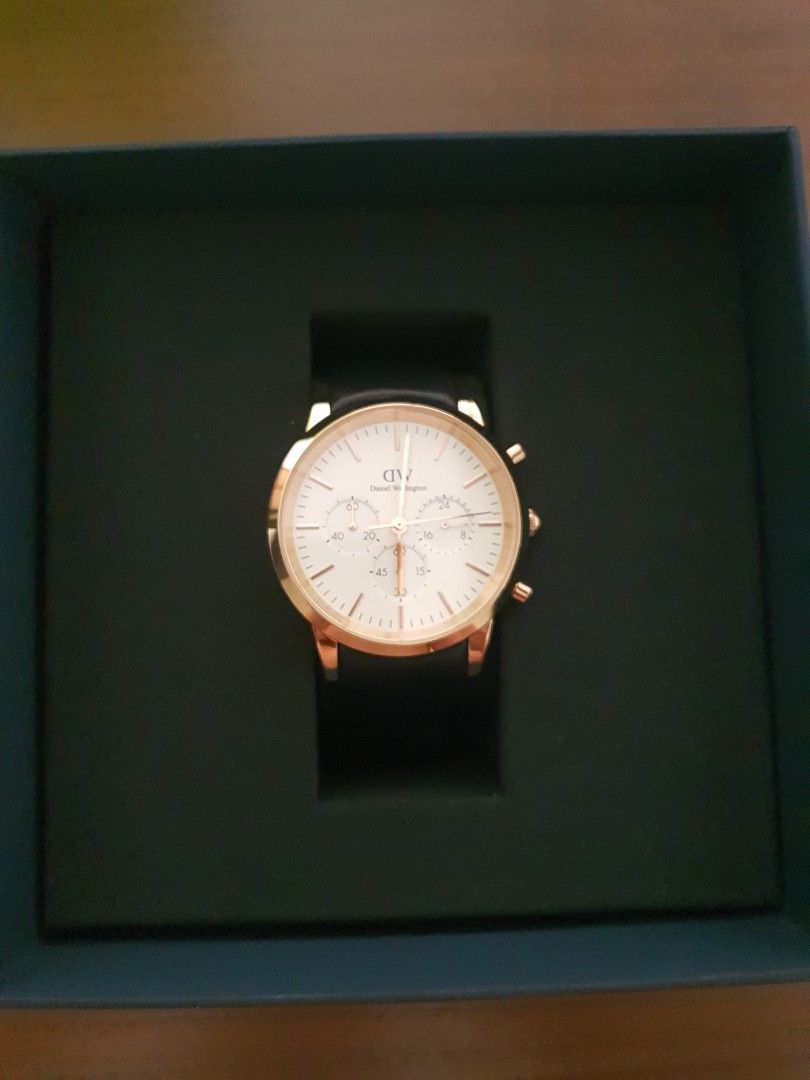 Daniel wellington new arrivals chronograph watches