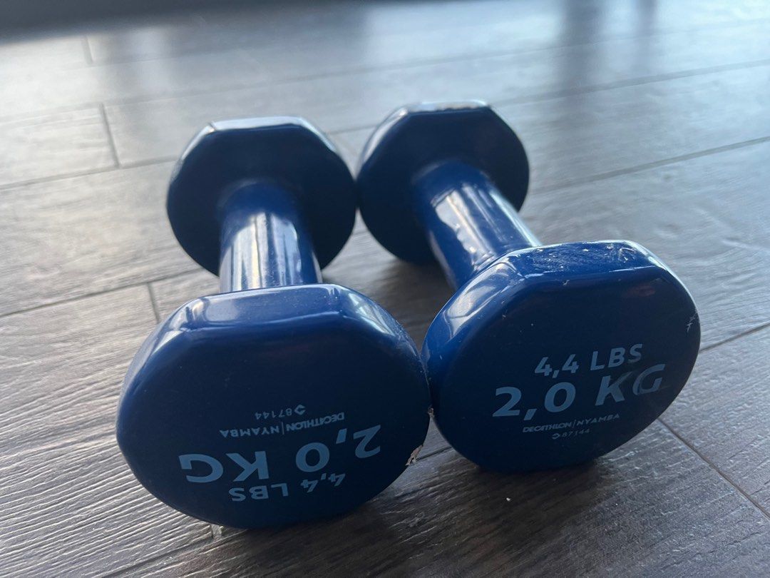 Decathlon dumbbells best sale 2kg