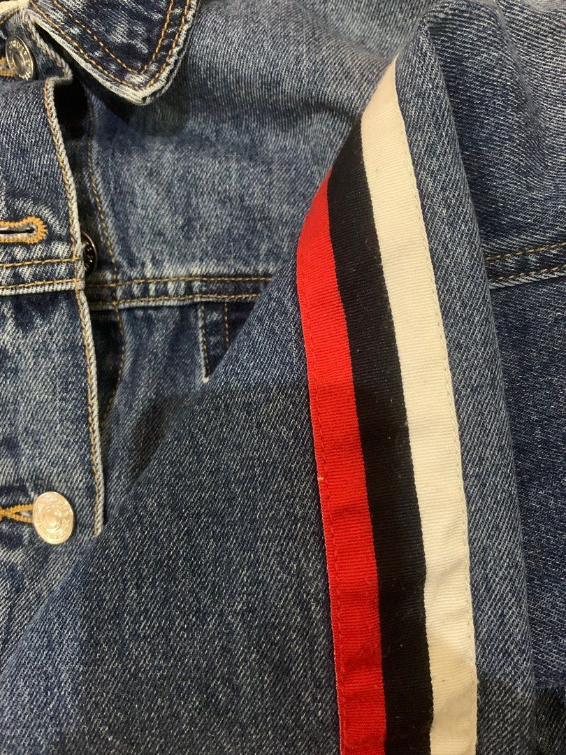 Red jean store jacket forever 21