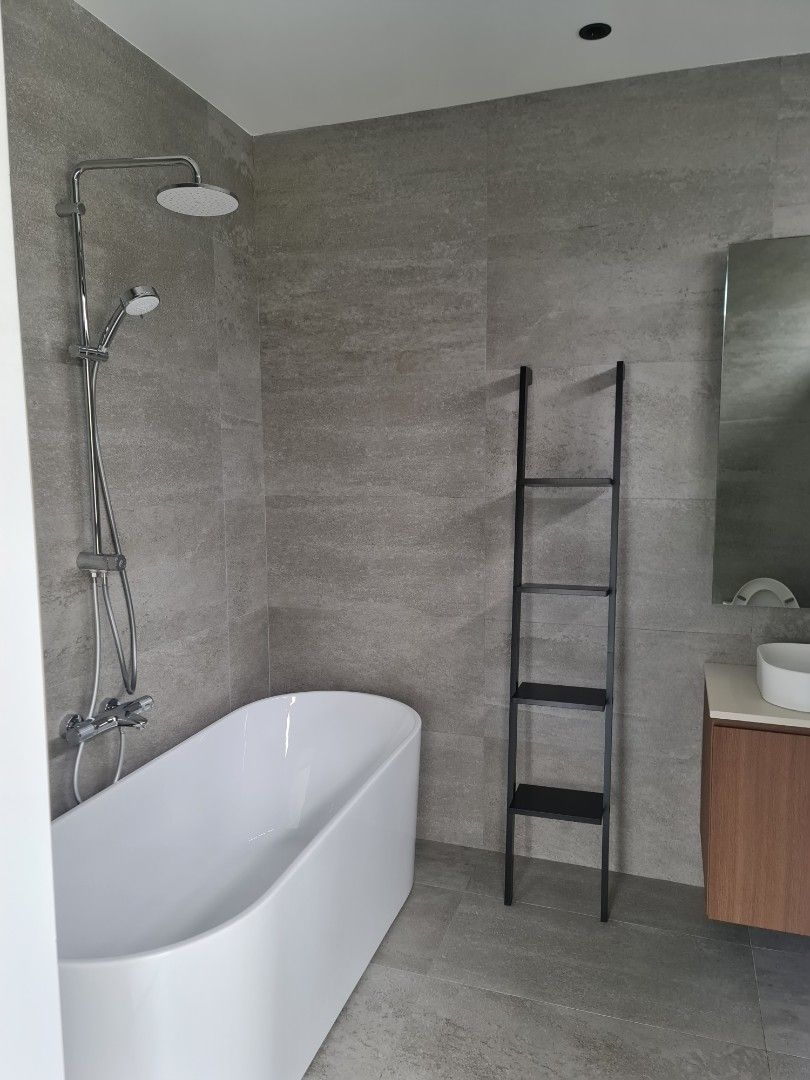 Direct tiling services/ Hacking and tiling services/ floor tiling/flooring tiles62863076191745114