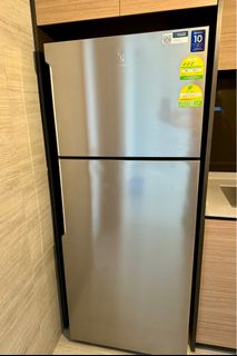 (Category: ) located in . Submitted by juliuslim89 (Listing ID 1270313904, Image 1). Description: .