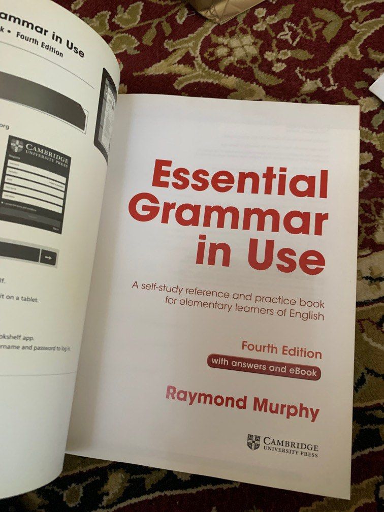 Essential Grammar in Use with Answers: A Self-Study Reference and Practice  Book for Elementary Learners of English