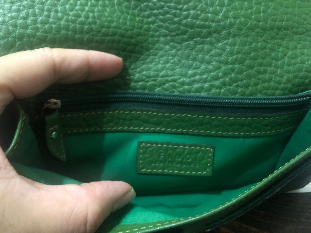Fino wallet (Category: Wallets & Card holders) located in Paranaque City. Submitted by thisyear30 (Listing ID 1270387044, Image 3). Description: Bawas gamit!!! Price is negotiable!.