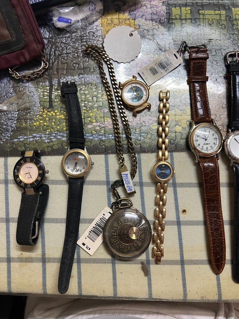 Vintage women's fossil watch 2025