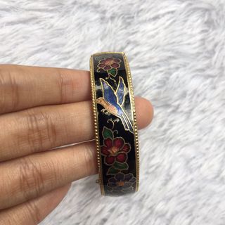 (Kategori: ) berada di . Dikirim oleh vintagerisna (ID iklan 1270433788, Gambar 1). Deskripsi: .