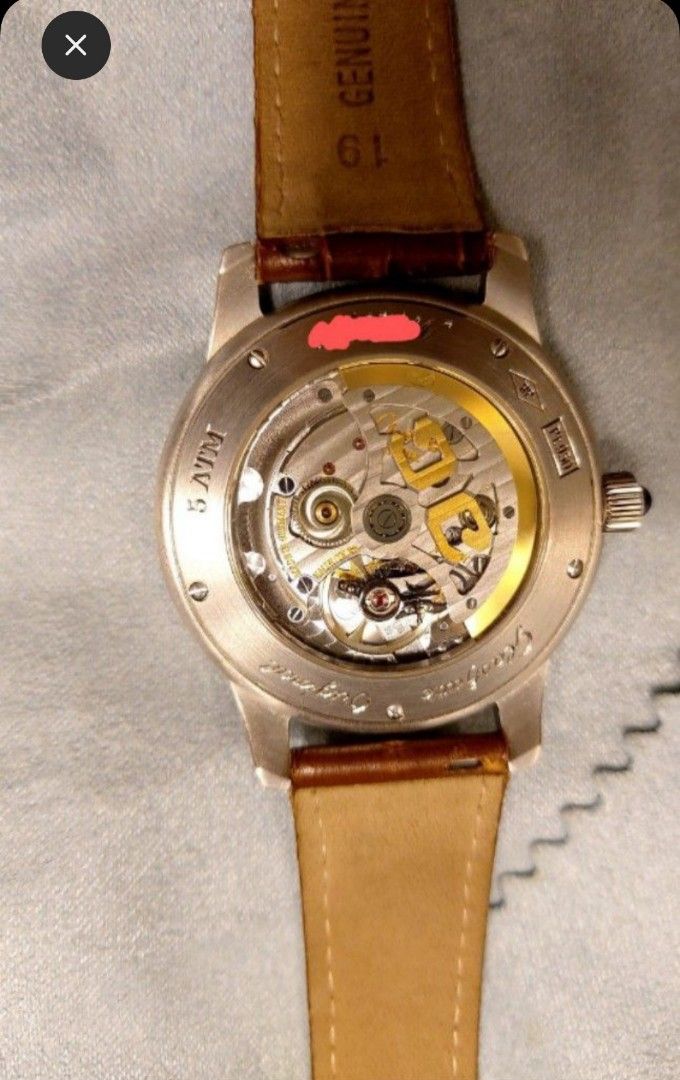 Glashutte Original （分類：手錶）位於 Hong Kong。 由 nor47 提交（商品編號 1270340265，圖片 2）。簡介： 低調奢華/蝕讓！ Glashutte Original senator platinum perpetual calendar, automatic winding with 50 pcs limited. 39mm. Full packing with everything original. Seldom used 長期收藏保險箱,完全冇打磨!。