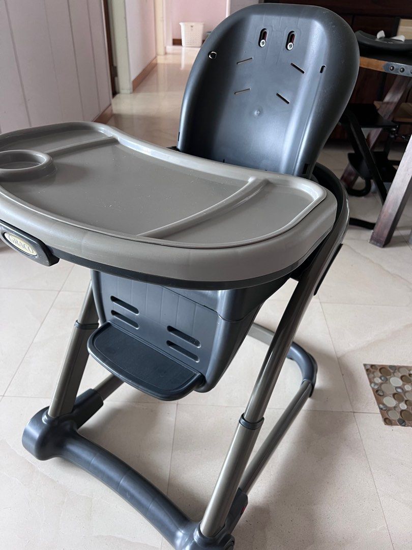 Blossom 6 in shop 1 high chair