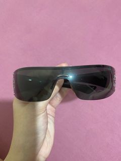 Gucci Black vintage shield sunglasses