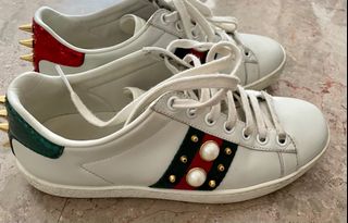 Buy used gucci shoes clearance