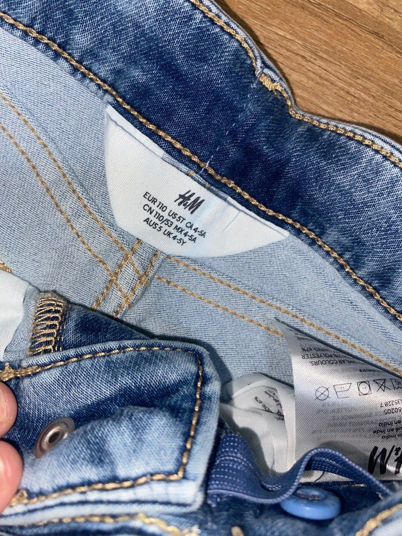 H&m size 4 jeans 2025