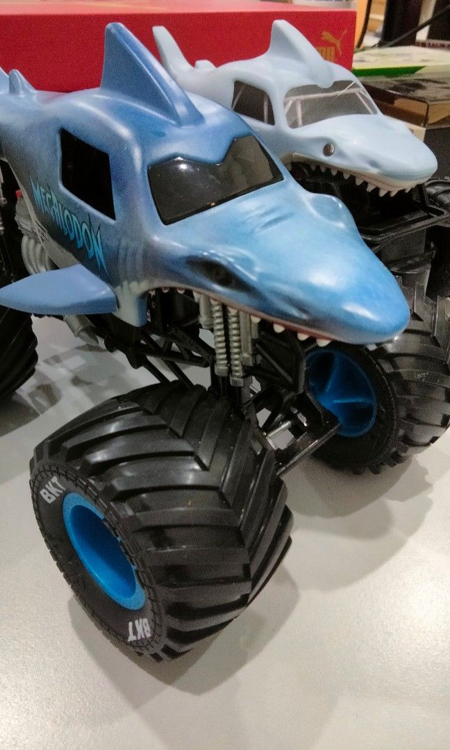 Megalodon hot wheels clearance