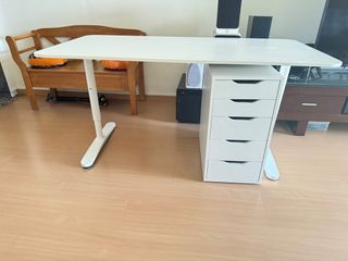 Bekant alex outlet