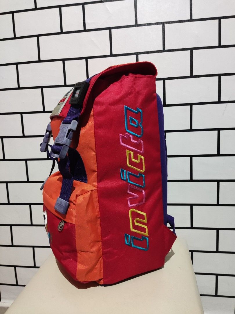 Invicta store backpack 90s