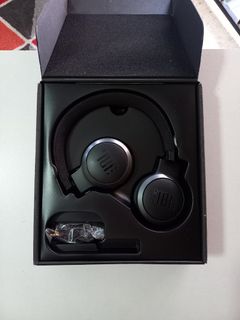 (Category: ) located in . Submitted by boks_store (Listing ID 1270290211, Image 1). Description: .