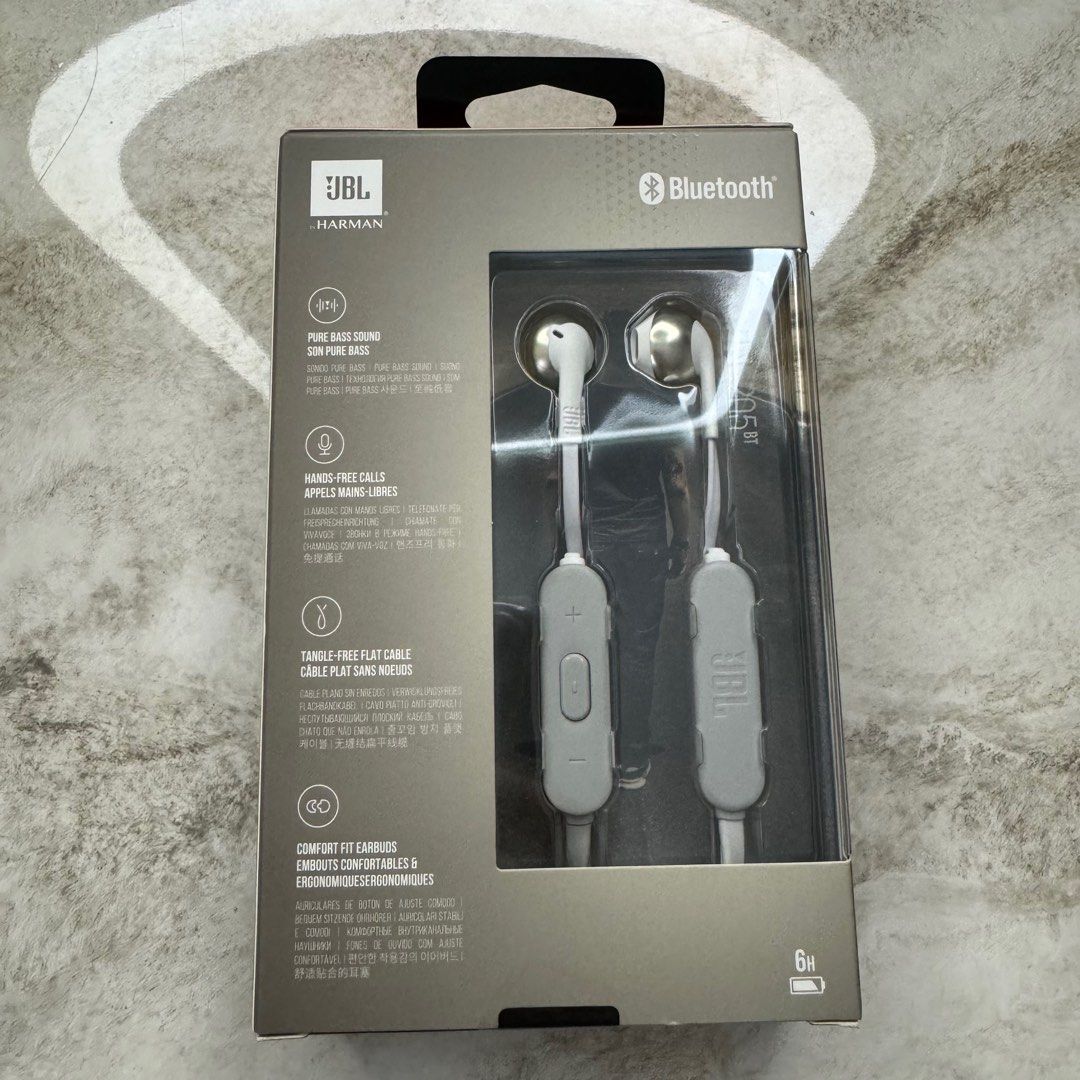 JBL T205BT Earphone bluetooth, Elektronik, Audio di Carousell