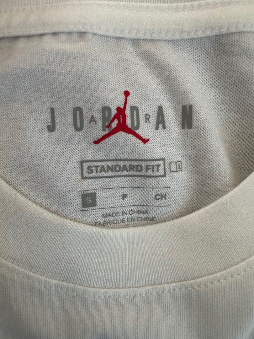 Jordan Tshirt (Category: Tshirts & Polo Shirts) located in Skudai. Submitted by hannanayla (Listing ID 1270324158, Image 3). Description: Pit 18.5” Length 30” BNWT.