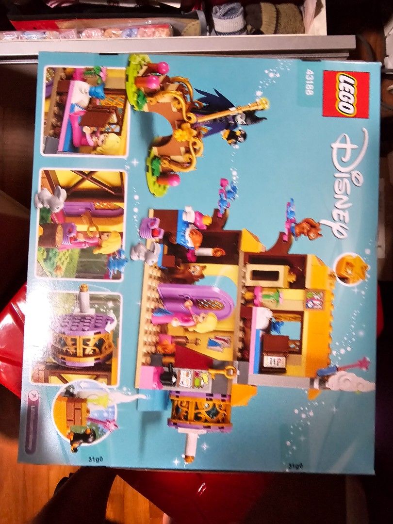 Lego 43188 Aurora's Forest Cottage Lego Aurora's Forest Cottage
