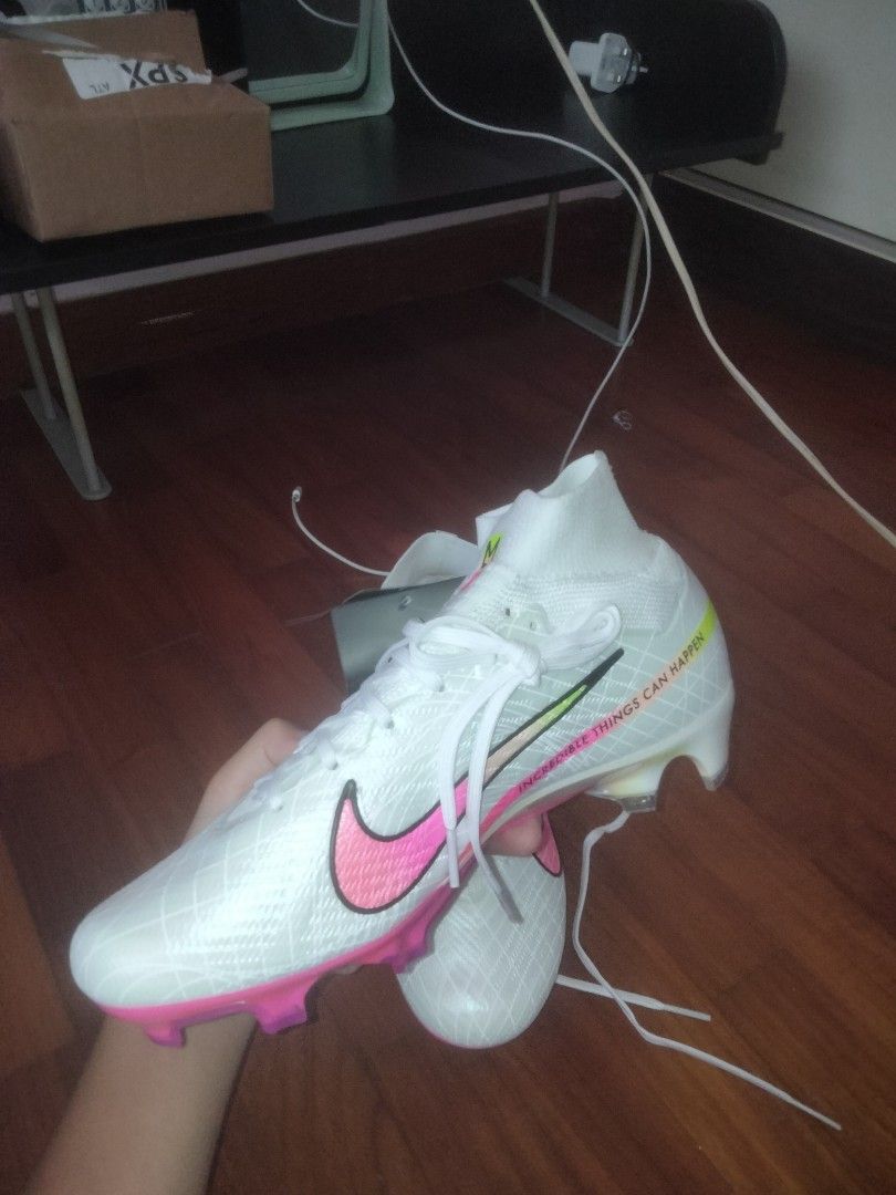 Rashford football best sale boots