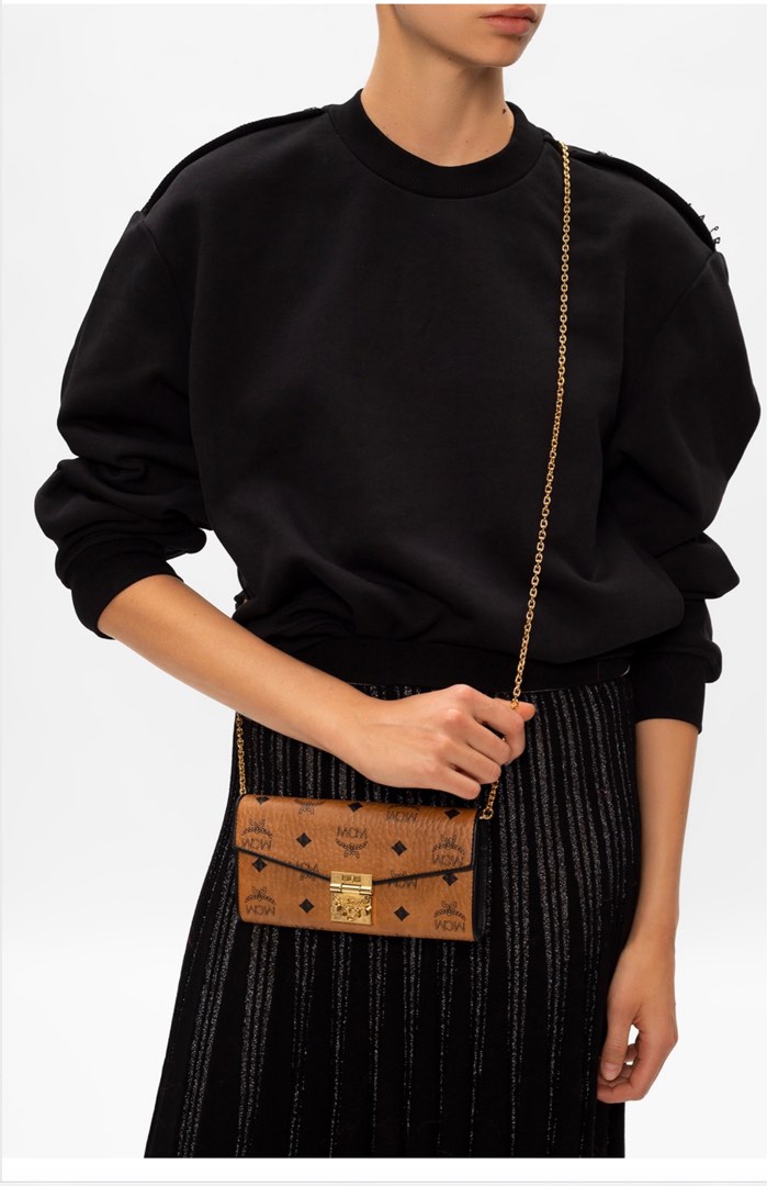 Mcm wallet with chain best sale