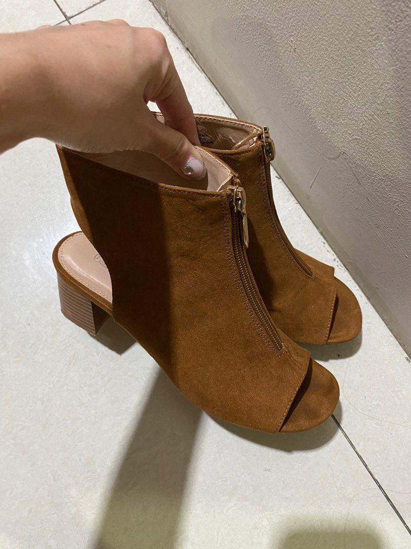 Miss selfridge hotsell tan boots