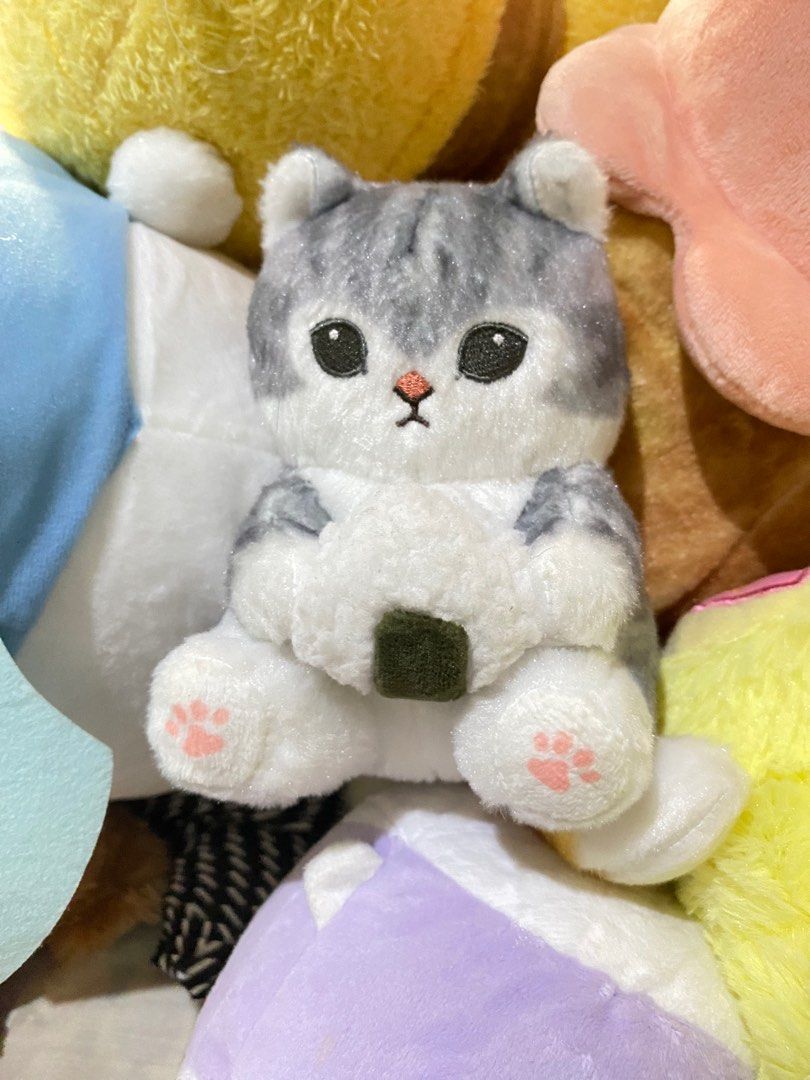 Mofusand Onigiri Mascot Size (Category: Plushies & Soft Toys) located in Bay. Submitted by springtiger (Listing ID 1270303709, Image 1). Description: No papertag MOP: Cashg MOD: Flash Express or Tik🎶 co for sf only ***Shipping fee shouldered by buyer.
