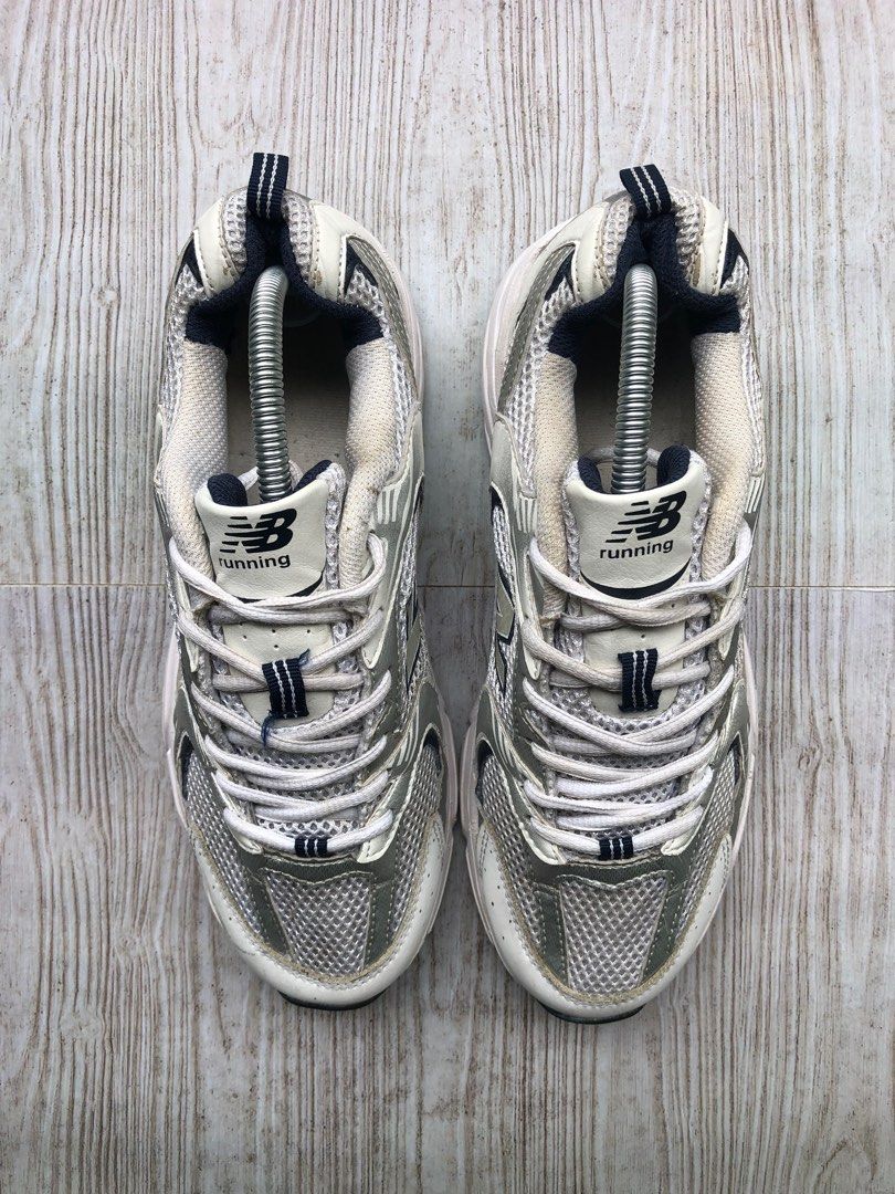 New balance discount 42 retro