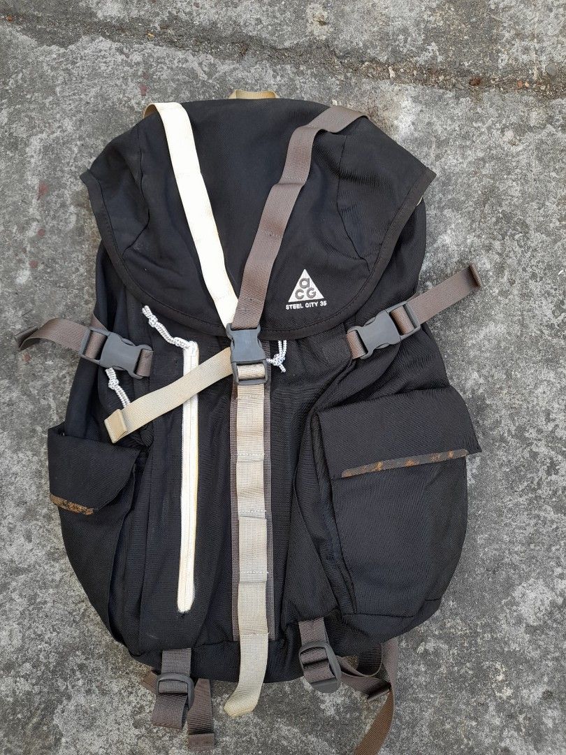 Nike ACG Steel City Backpack 35 liters