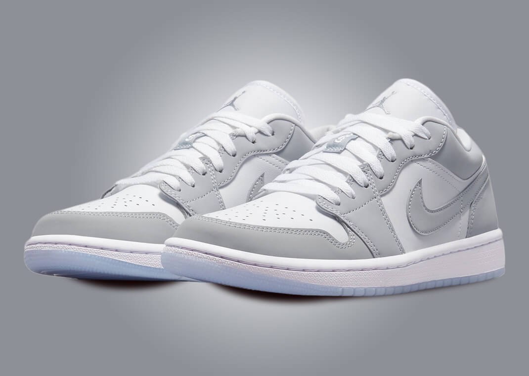 White best sale wolf grey