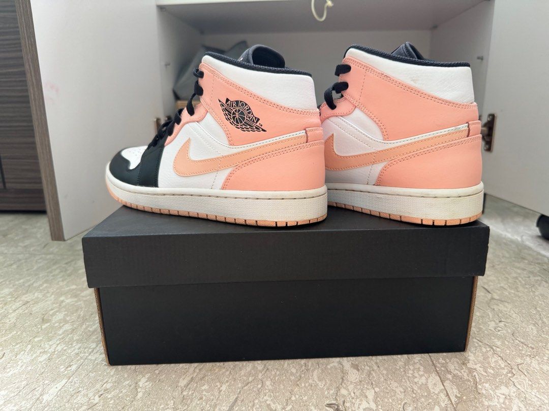 crimson tint jordan 1 size 9