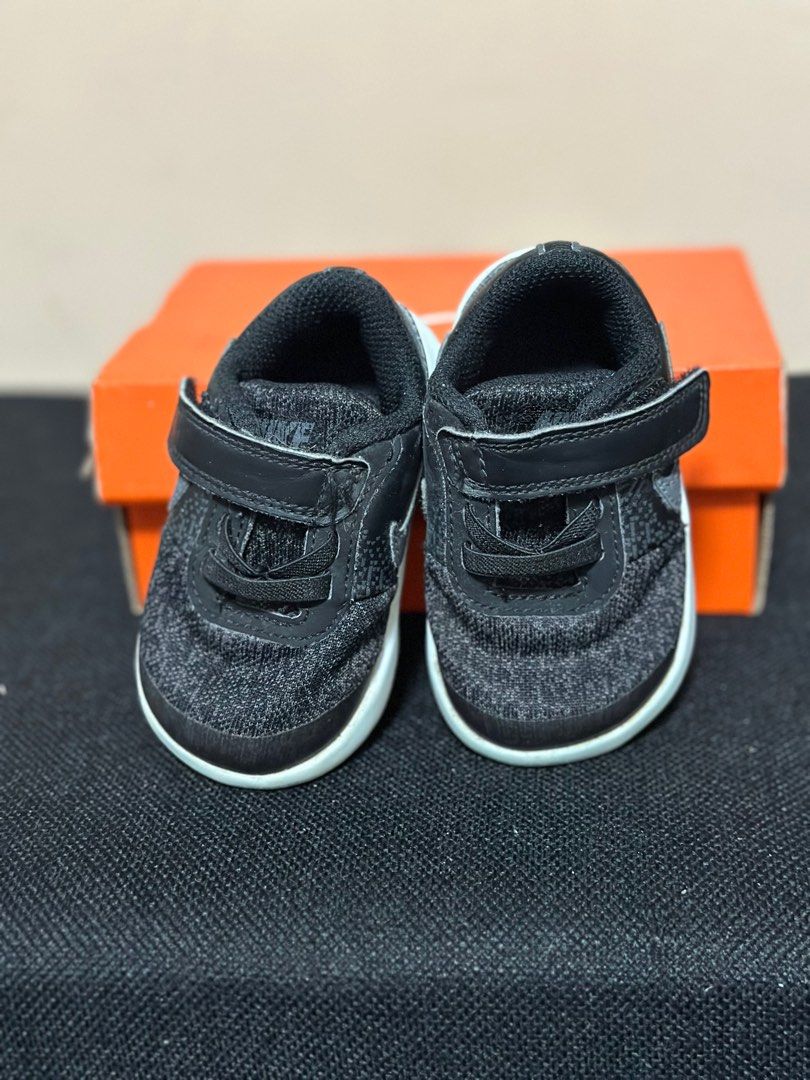 Nike flex contact baby clearance