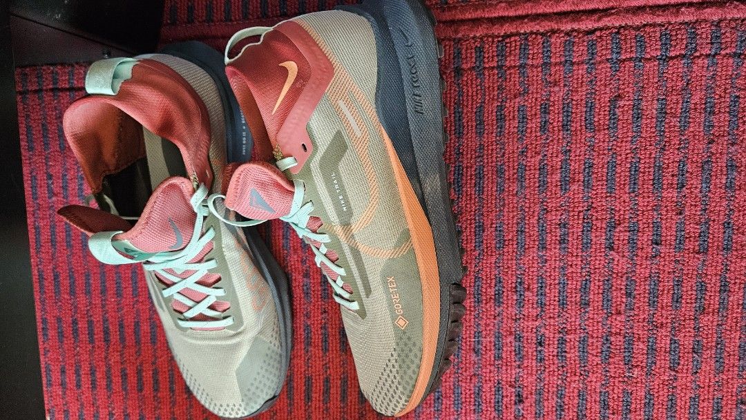 Nike top acg pegasus