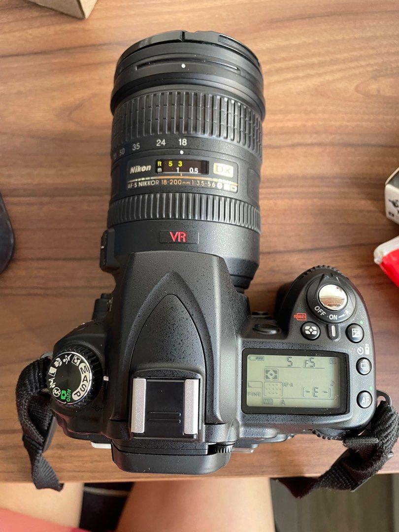 Nikon D90 w 18-200mm lens, dry box and bag, Photography