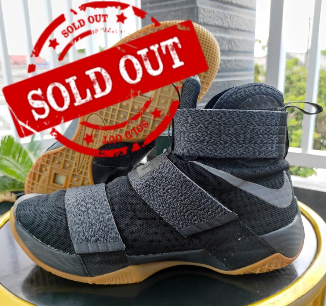 Lebron soldier 1 black sale gum