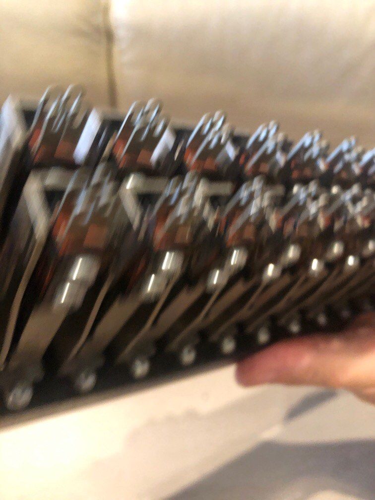 patch bay (Category: Other Audio Equipment) located in Singapore. Submitted by tokki9 (Listing ID 1270299569, Image 5). Description: professional equipment .