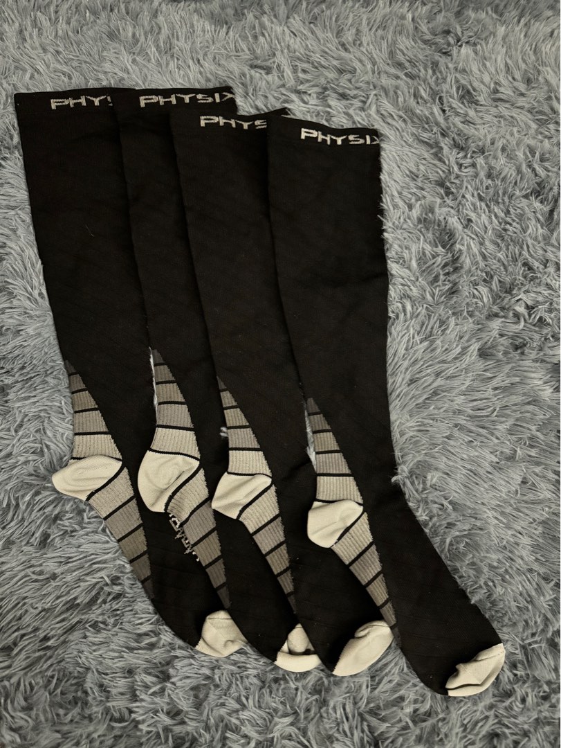 PHYSIX COMPRESSION SOCKS 2 PAIRS 4 PCS, Men's Fashion, Watches