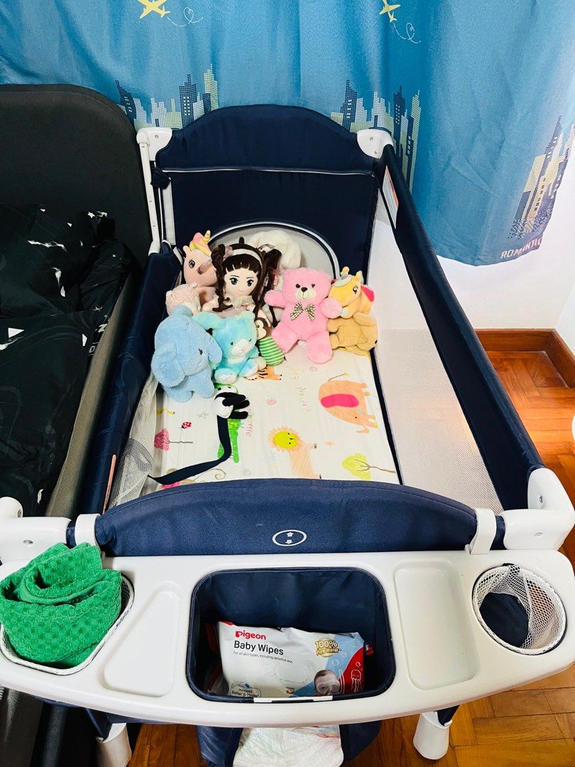 Portable Baby cot, Babies & Kids, Baby Nursery & Kids Furniture, Cots ...
