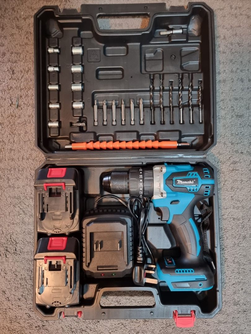 Powerful drill for clearance concrete