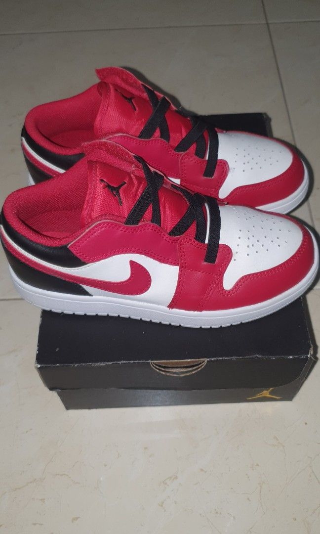 Red best sale boys jordans