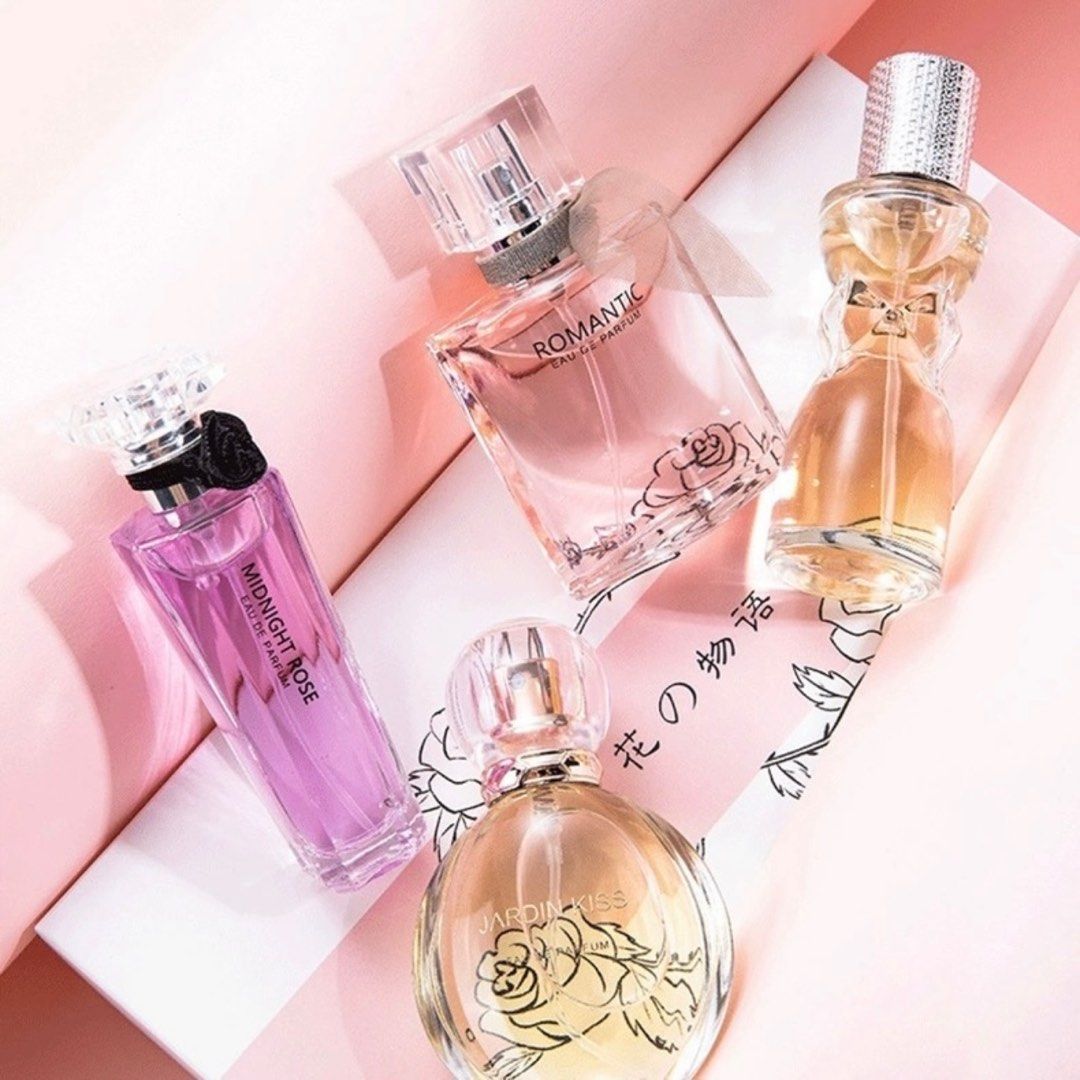 Ready Stock Perfume 4 in 1 Box Different Floral Flavour NEW