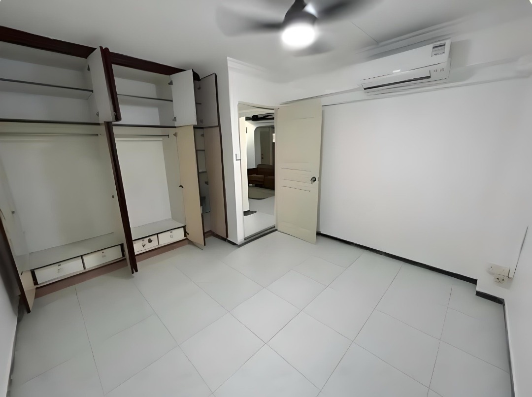 RENT Immediately Movein Spacious Common Room, Property, Rentals, HDB on Carousell