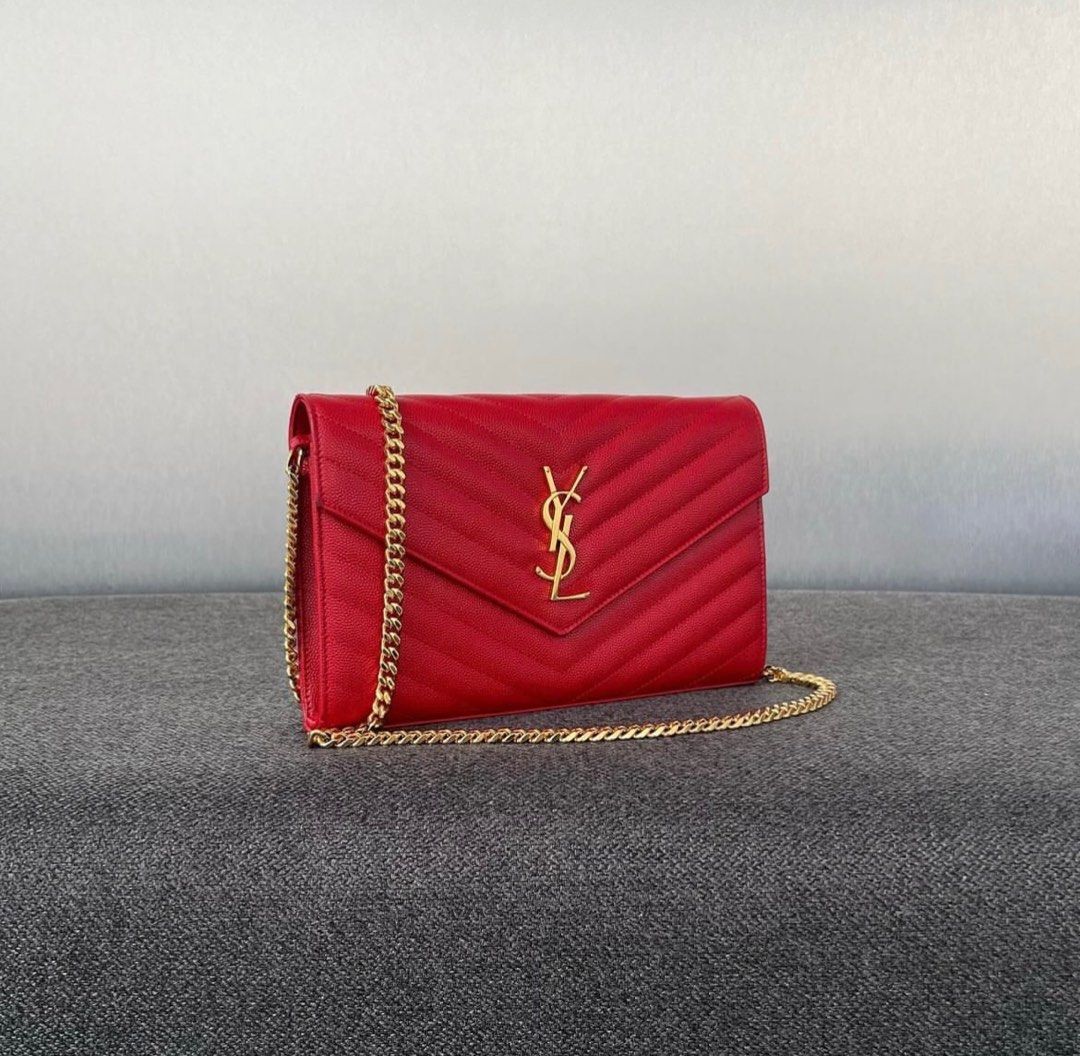 Saint Laurent Cassandre Wallet On Chain Chevron grained calfskin