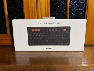 Samsung Trio 500 wireless keyboard