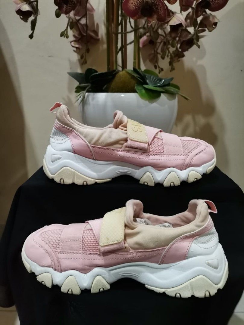 Skechers D Lites Babies Kids Babies Kids Fashion on Carousell
