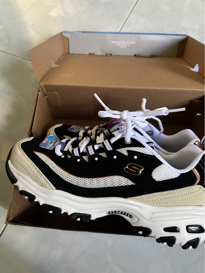 Skechers couple shoes top