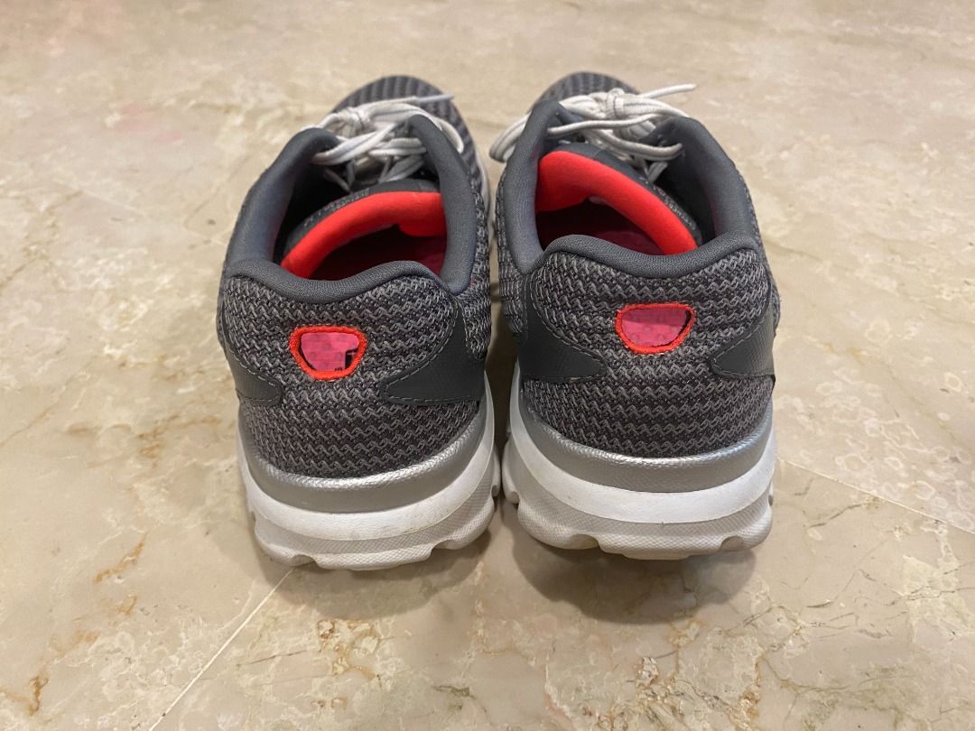 Go walk hotsell 3 shoes