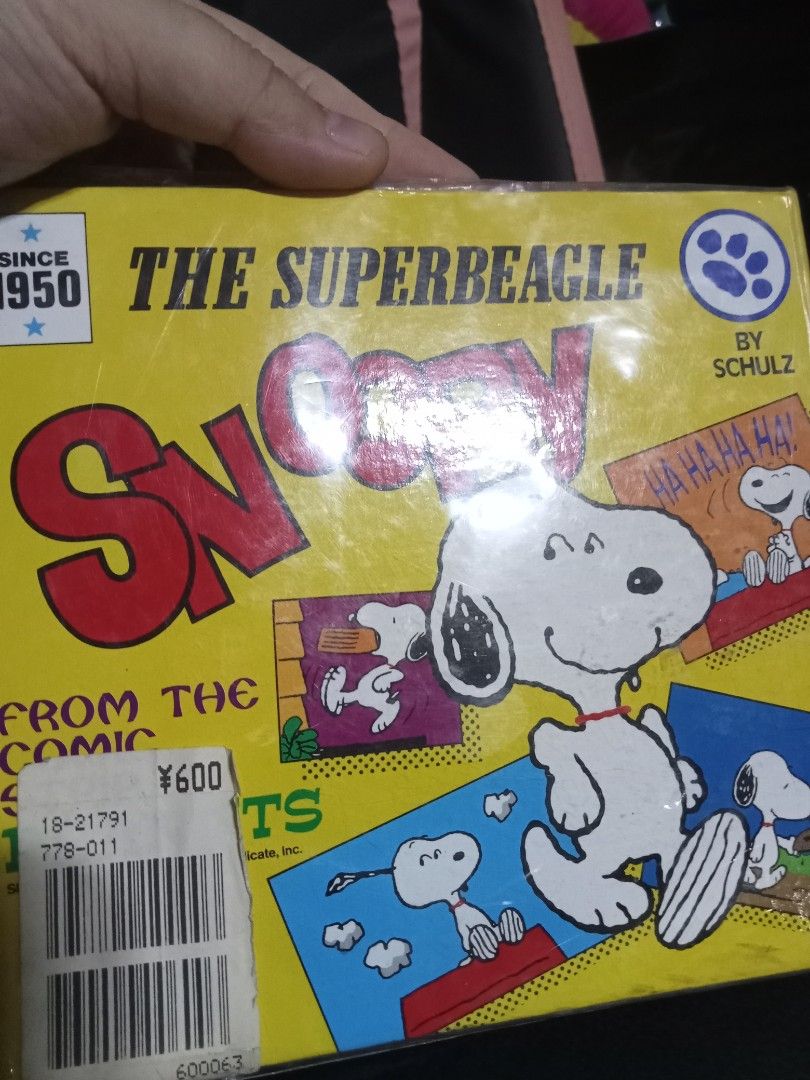 Snoopy autograph nee (Category: Character Goods) located in Muntinlupa City. Submitted by periwinklefairy23 (Listing ID 1270346301, Image 2). Description: new sealed.